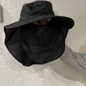 coverage hat, with removable face covering black